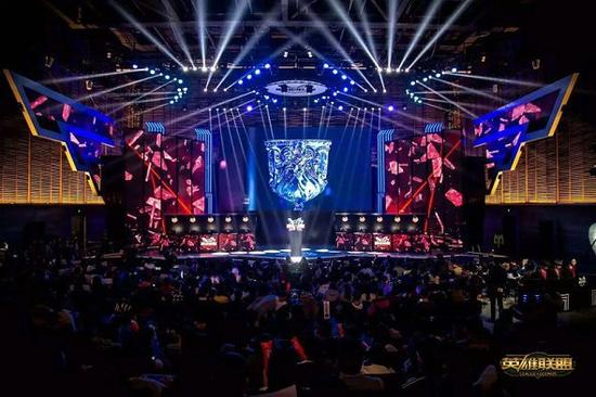 中国女篮完 中国女篮完