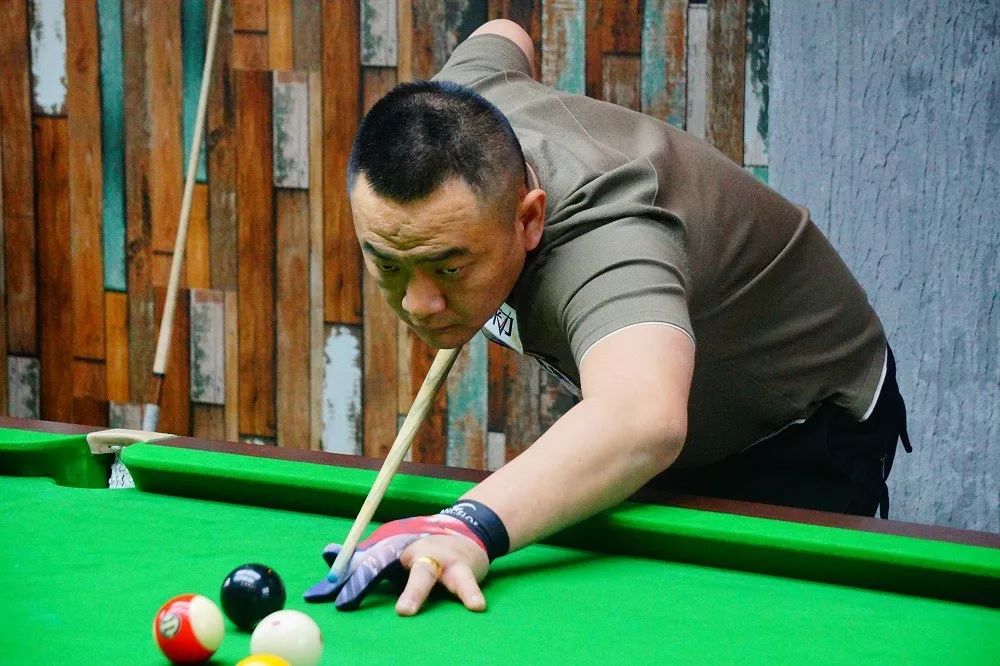 强劲对手日 强劲对手日