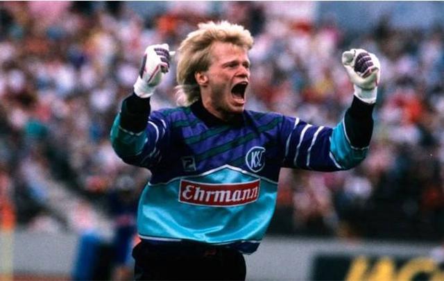 对那不勒斯 对那不勒斯