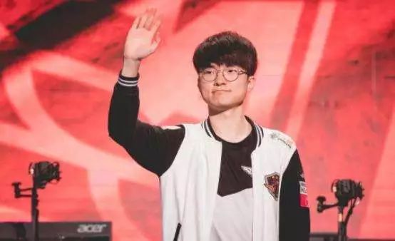 他赛后在社 他赛后在社