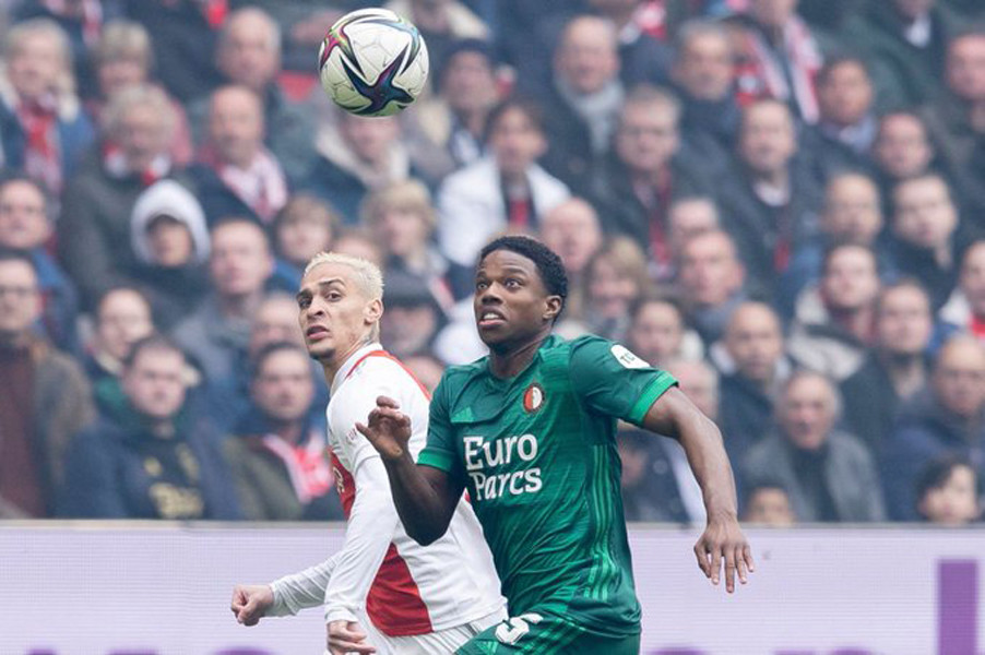 自发组织的 自发组织的